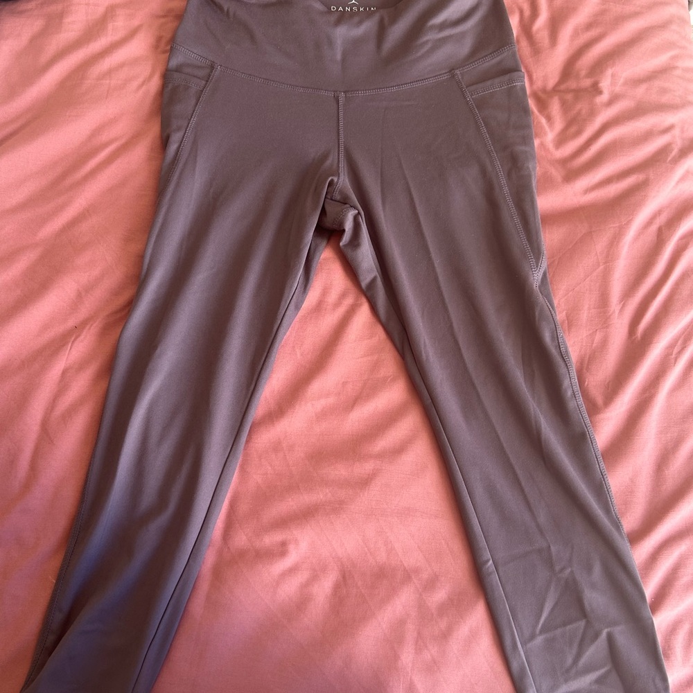 Danskin Women's Gray Leggings